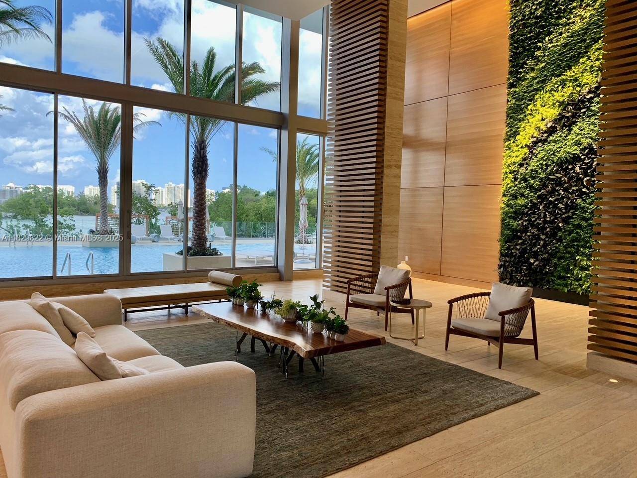 North Miami Beach, FL 33160,16385 Biscayne Blvd #1806
