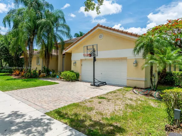 Weston, FL 33331,3967 Nighthawk Dr