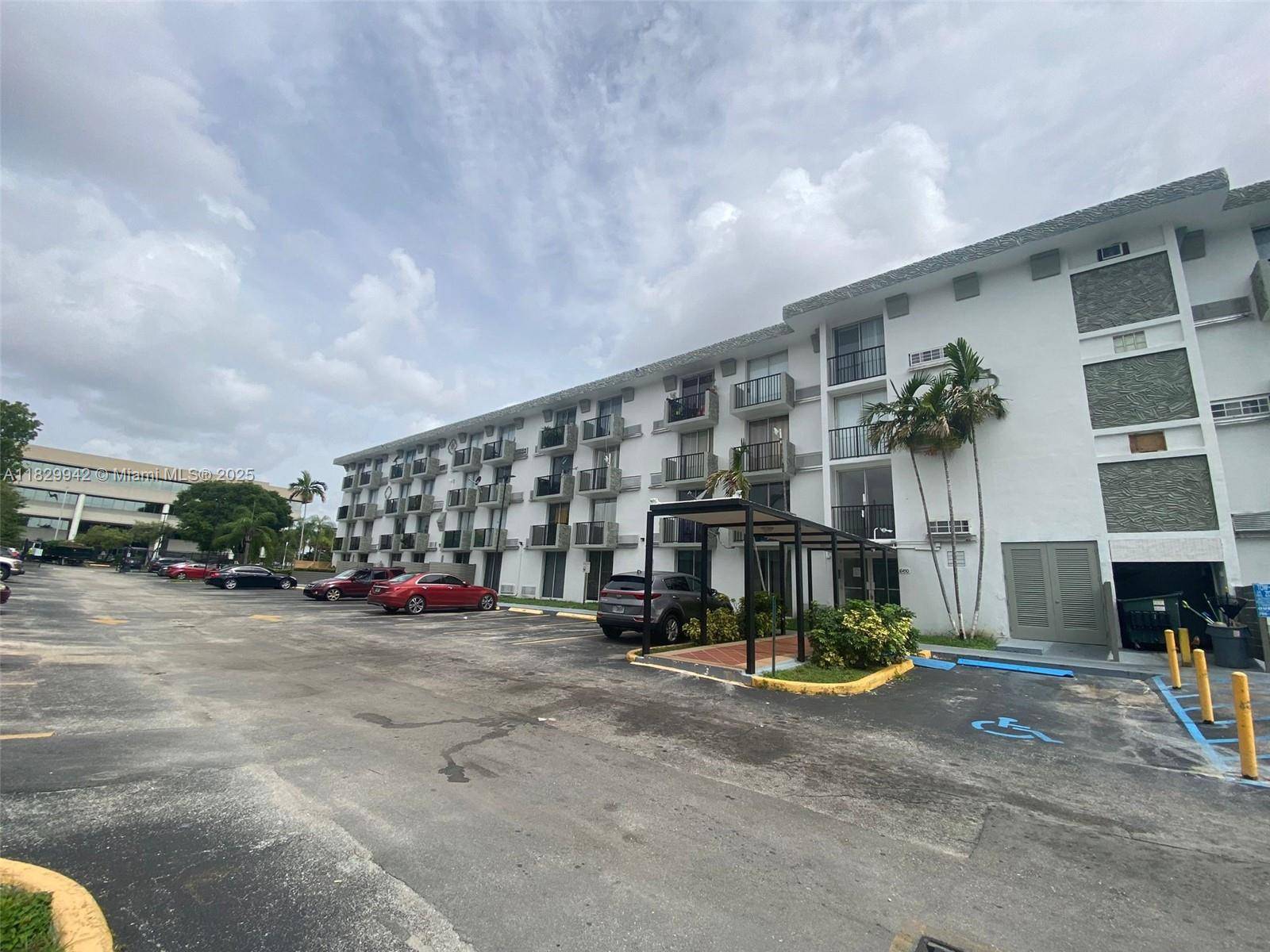 Miami, FL 33169,16450 NW 2nd Ave #302
