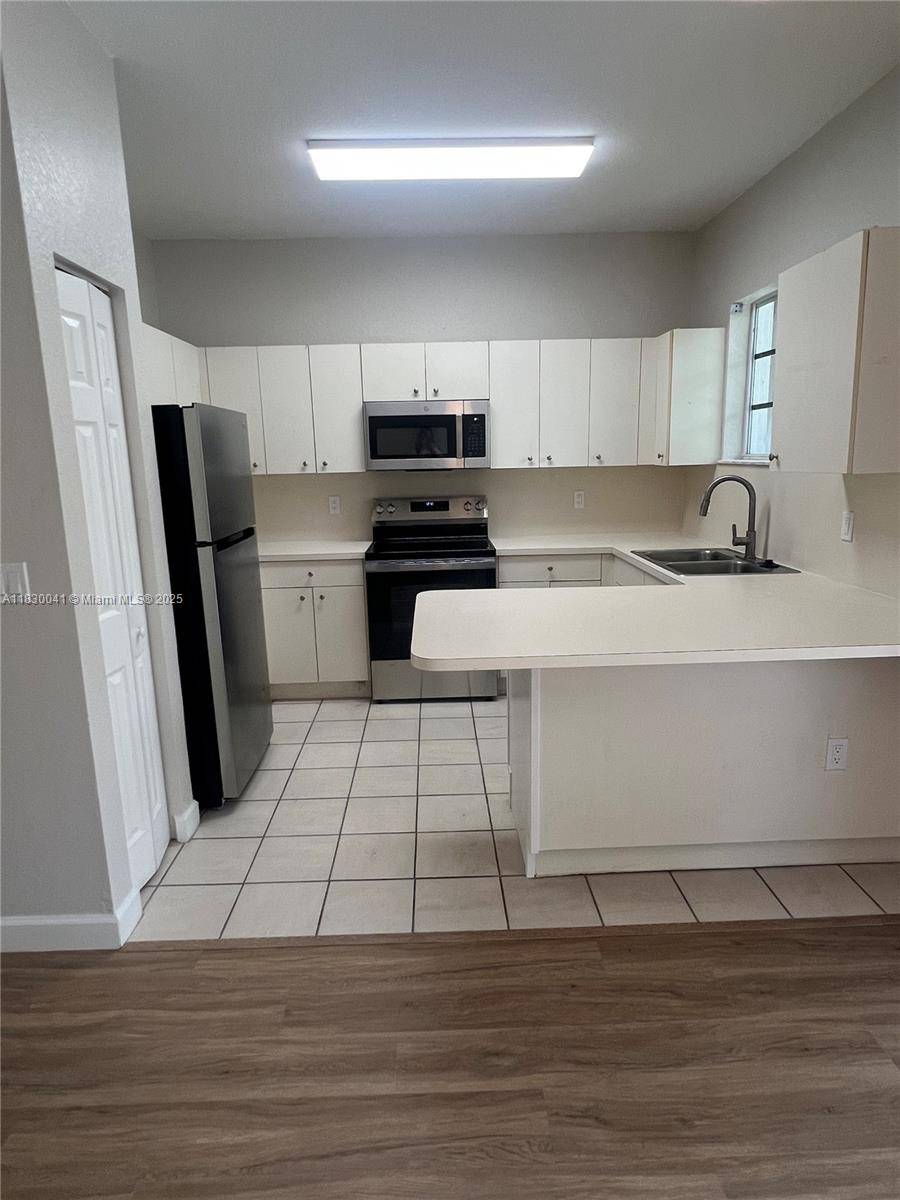 Homestead, FL 33033,2610 NE 3rd Dr #203