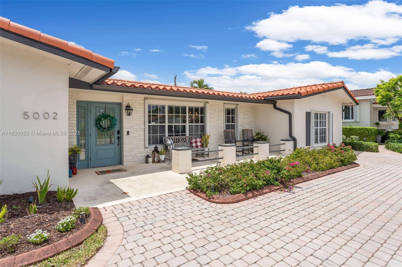 Miami, FL 33165,5002 SW 87th Pl