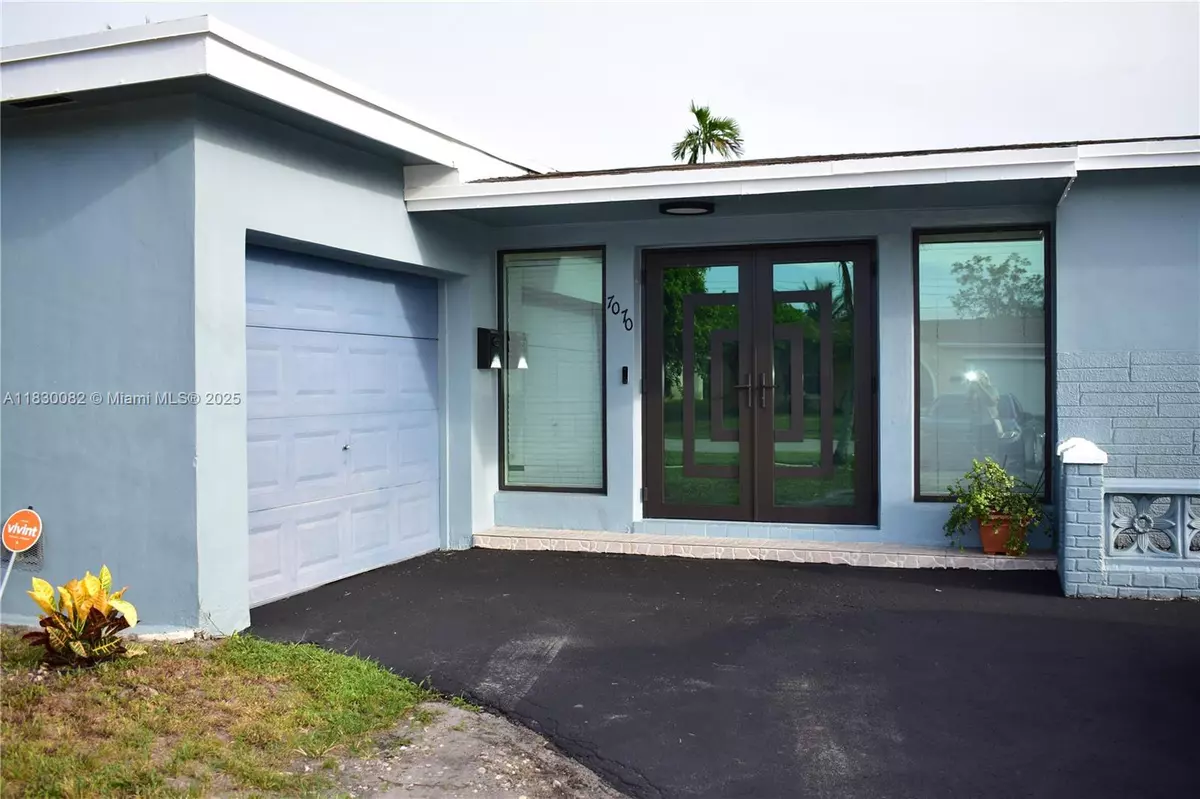 Sunrise, FL 33313,7070 NW 21st St