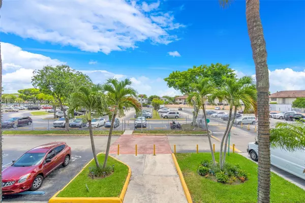 Miami, FL 33184,12239 SW 14th Ln #3212