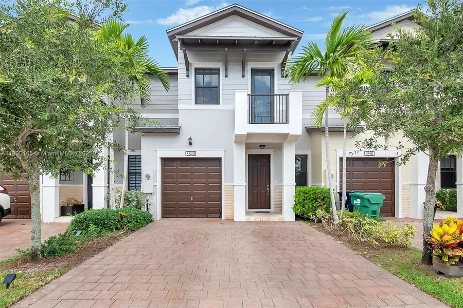 5840 NW 104th Path #5840, Doral, FL 33178