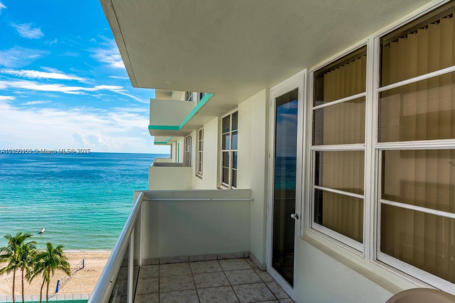 Hollywood, FL 33019,3725 S Ocean Dr #1411