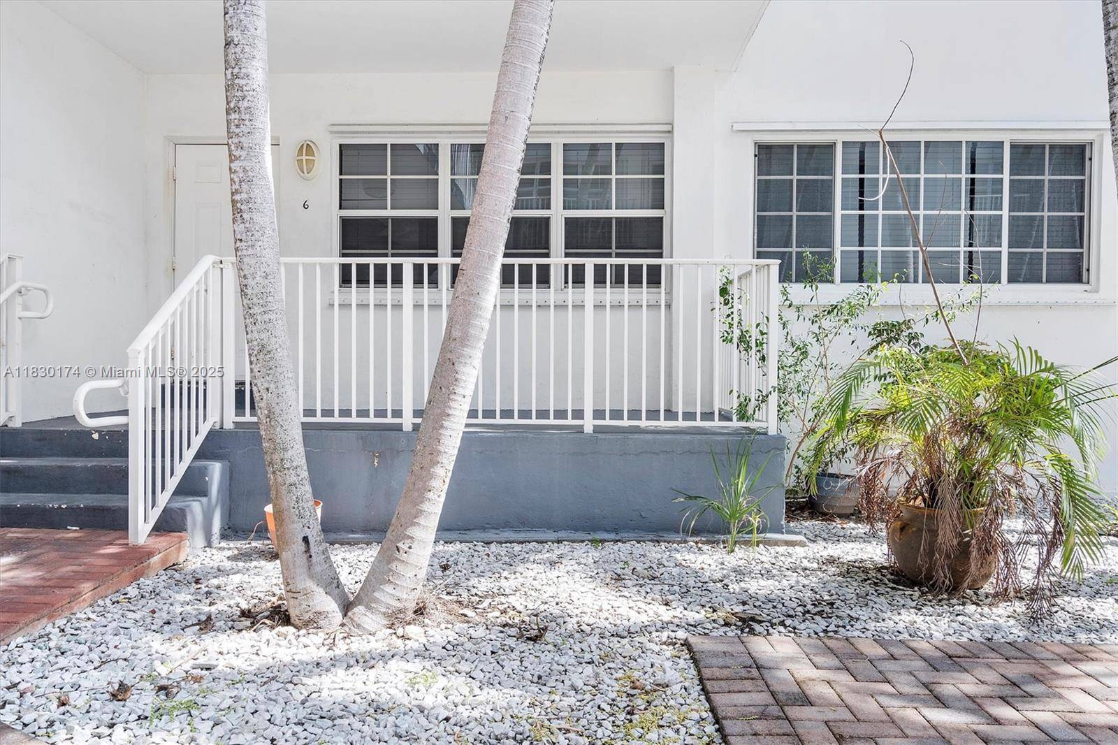 Bay Harbor Islands, FL 33154,9745 Bay Harbor Ter #6