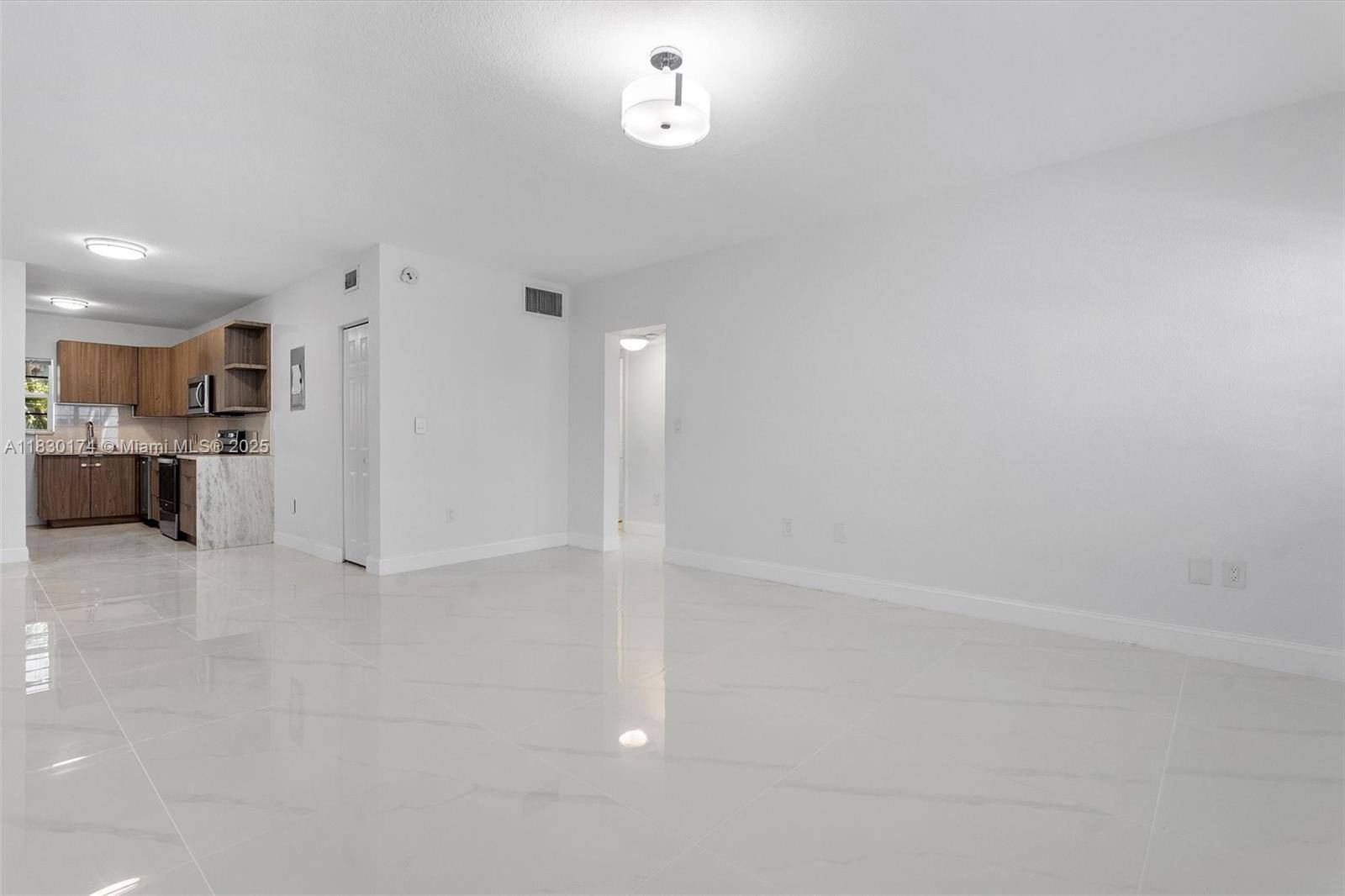 Bay Harbor Islands, FL 33154,9745 Bay Harbor Ter #6