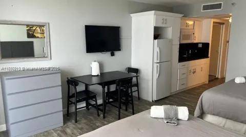 Sunny Isles Beach, FL 33160,19201 Collins Ave #602