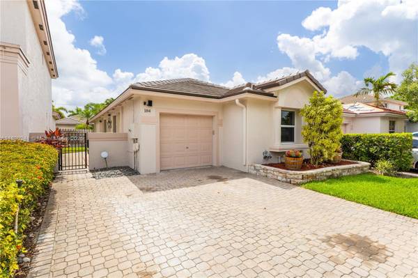 184 NW 75th Way,  Plantation,  FL 33317