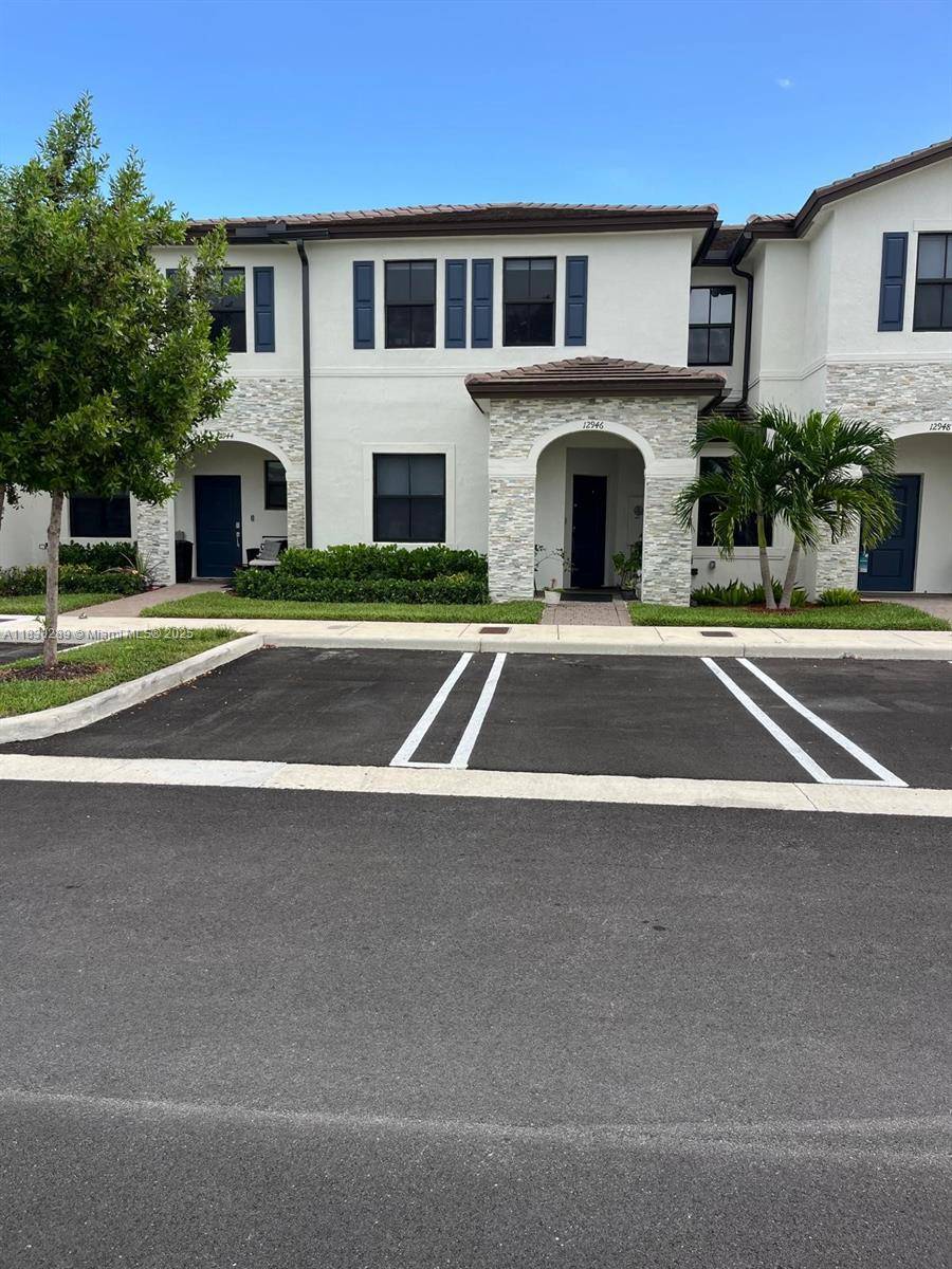 12946 SW 232nd Ter, Homestead, FL 33032