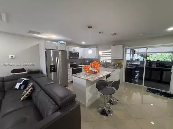 West Palm Beach, FL 33417,4707 Martha Louise Dr