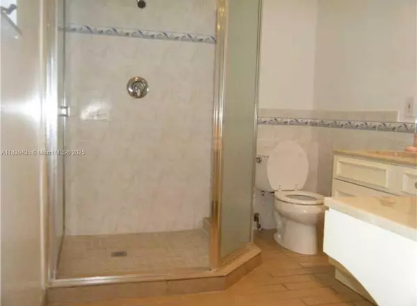 Pembroke Pines, FL 33023,6790 SW 10th Ct