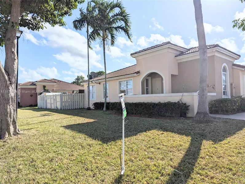 10968 SW 236th Ter, Homestead, FL 33032