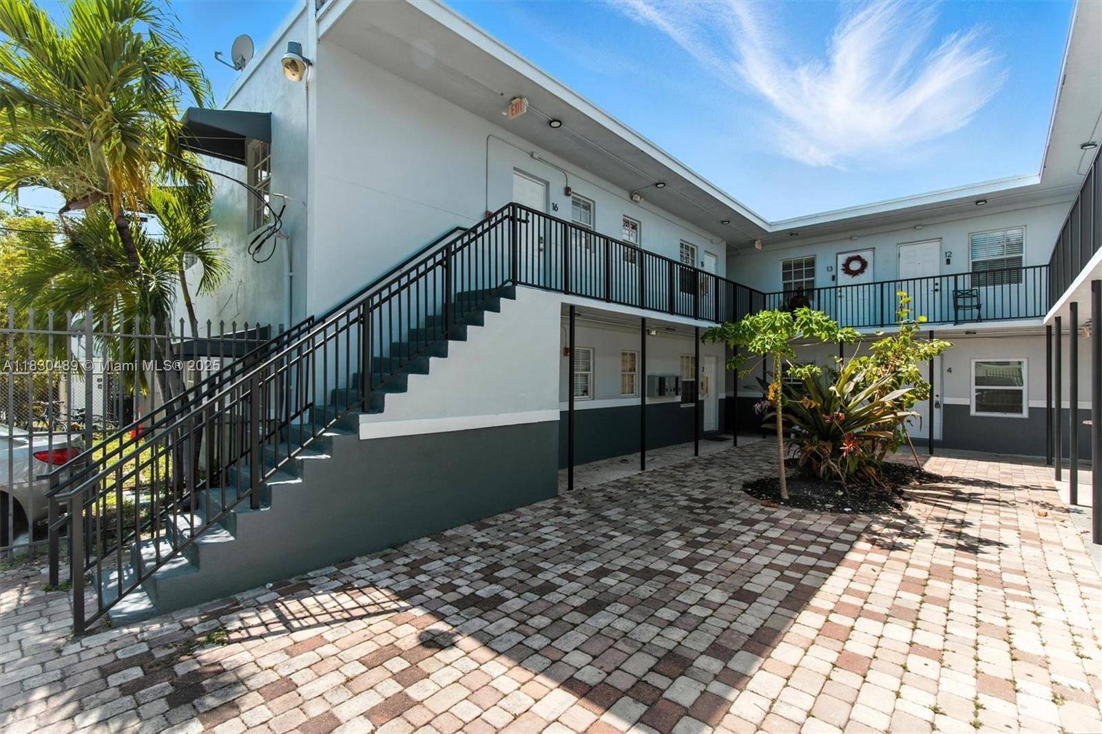 3615 Thomas Ave #16, Miami, FL 33133