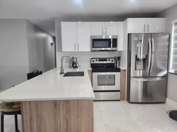 Miami, FL 33170,10955 SW 223rd St