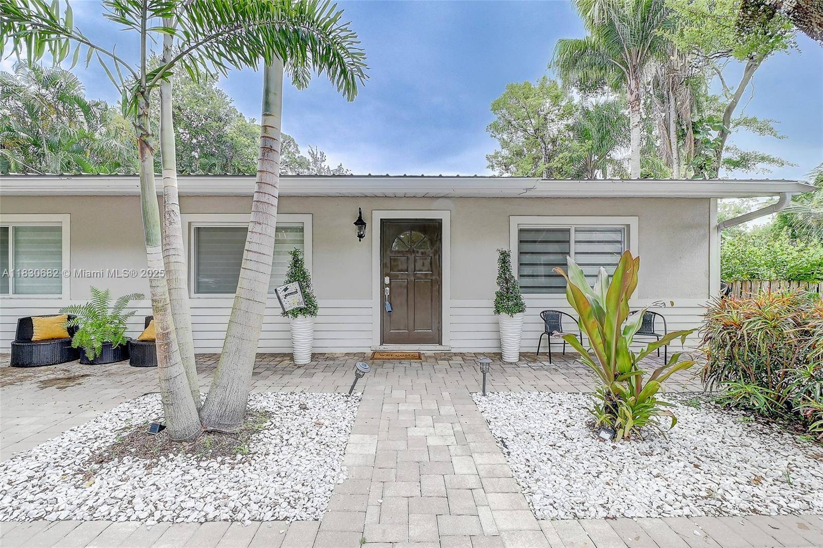 La Belle, FL 33935,369 Caloosa