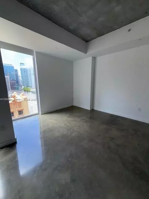 Miami, FL 33131,151 SE 1st St #1607