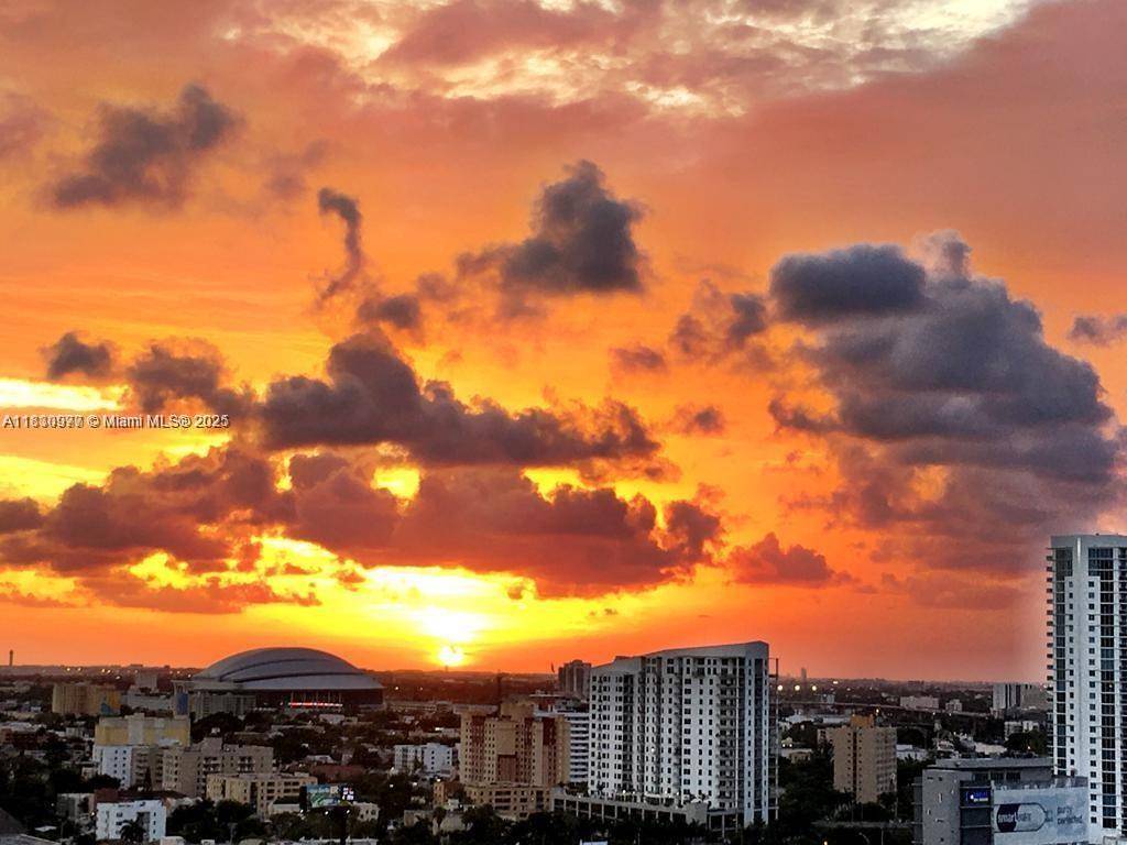 Miami, FL 33130,92 SW 3rd St #2210