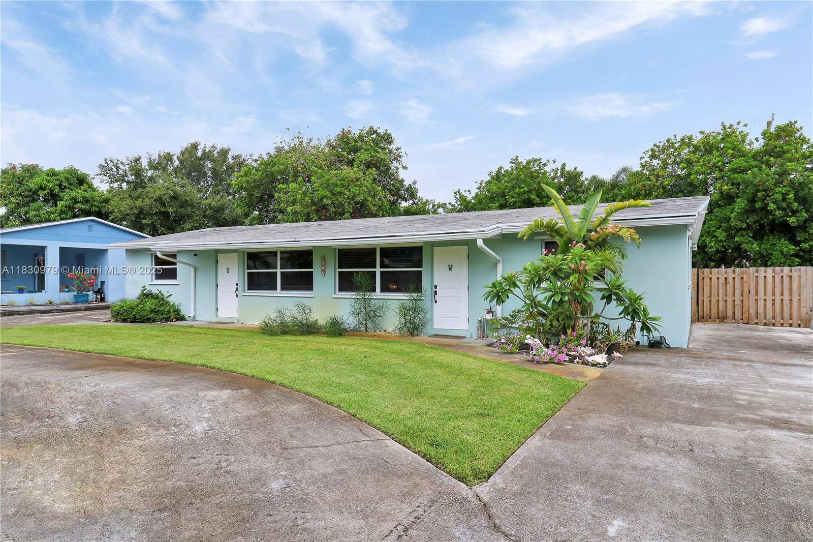 North Palm Beach, FL 33408,1884 Juno Rd