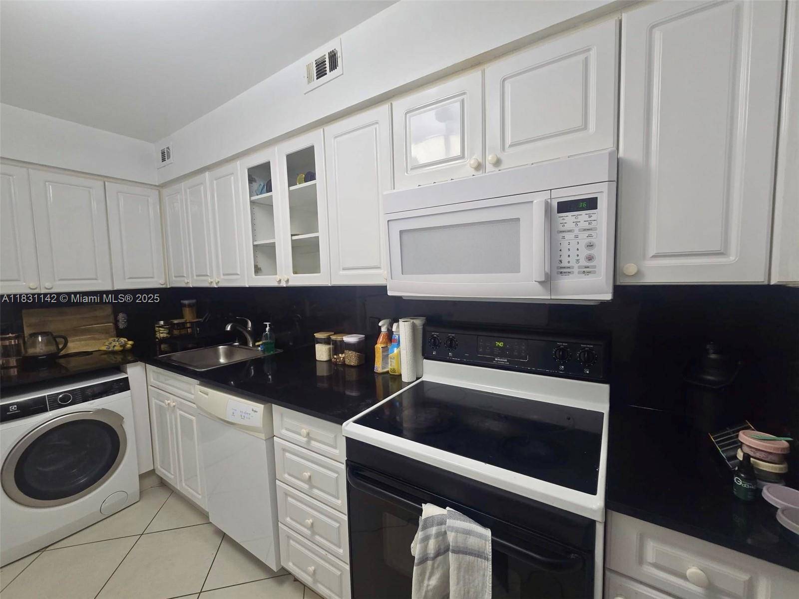 Miami Beach, FL 33141,6770 Indian Creek Dr #4T