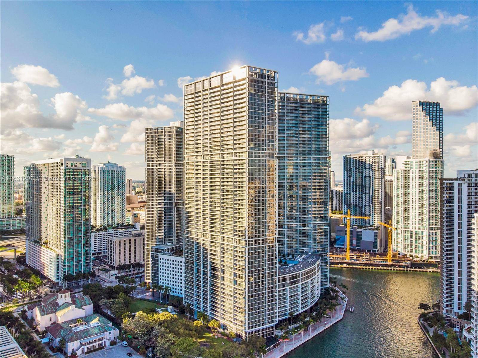 Miami, FL 33131,495 SE Brickell Ave #1511