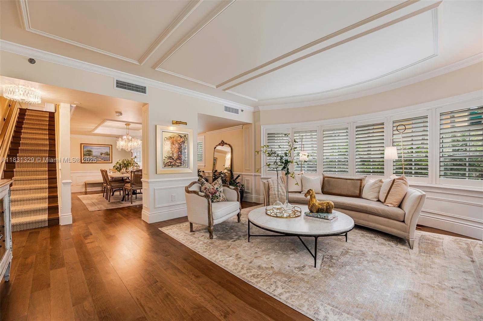 Coral Gables, FL 33134,618 Valencia Ave #101