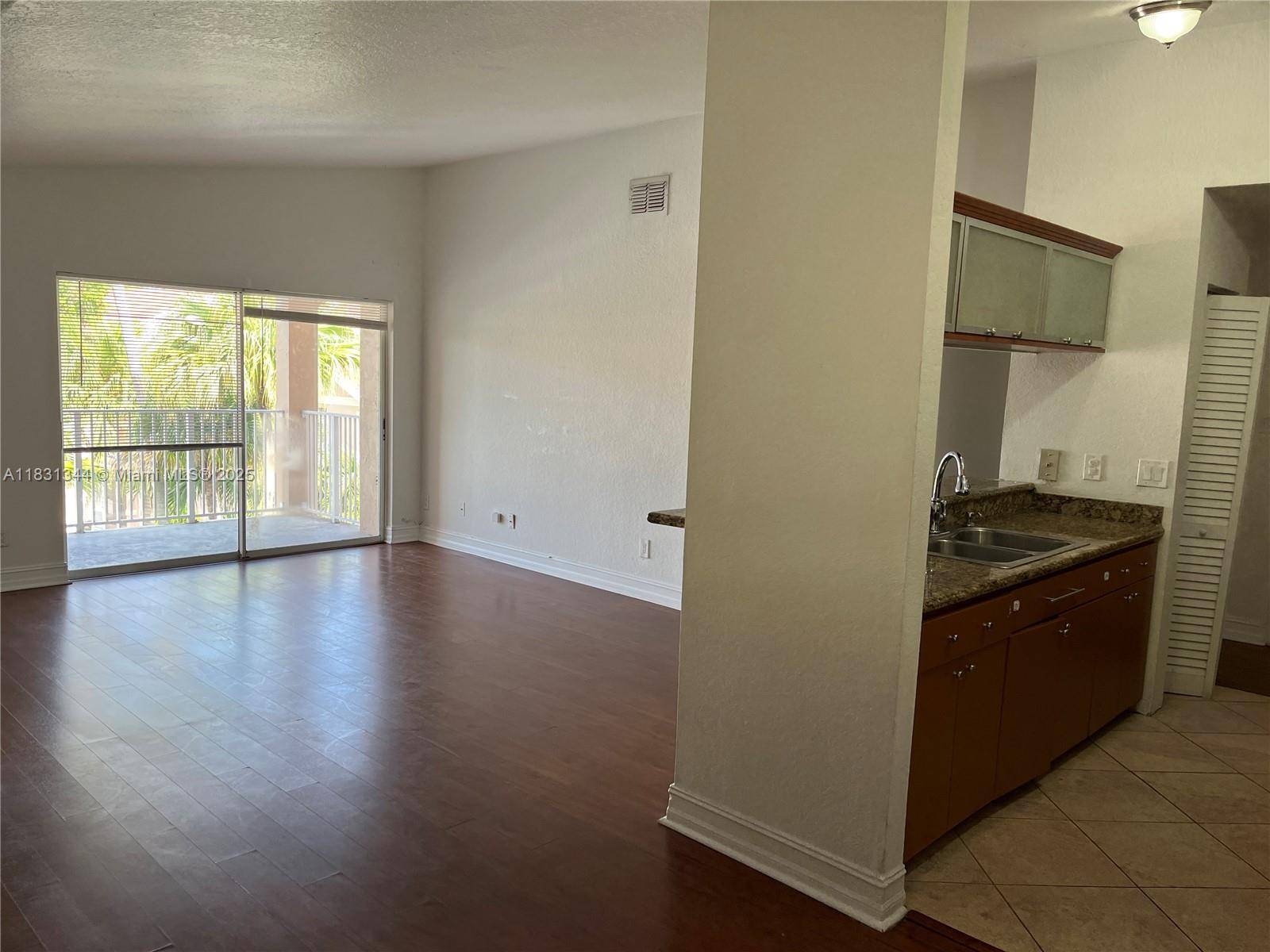 Miami, FL 33196,10630 SW 157th Ct #306