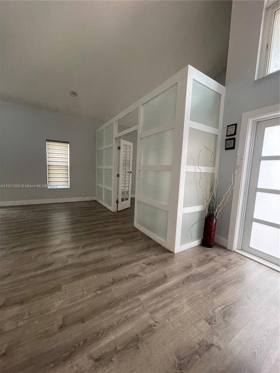 Miami, FL 33196,11123 SW 156th Ct