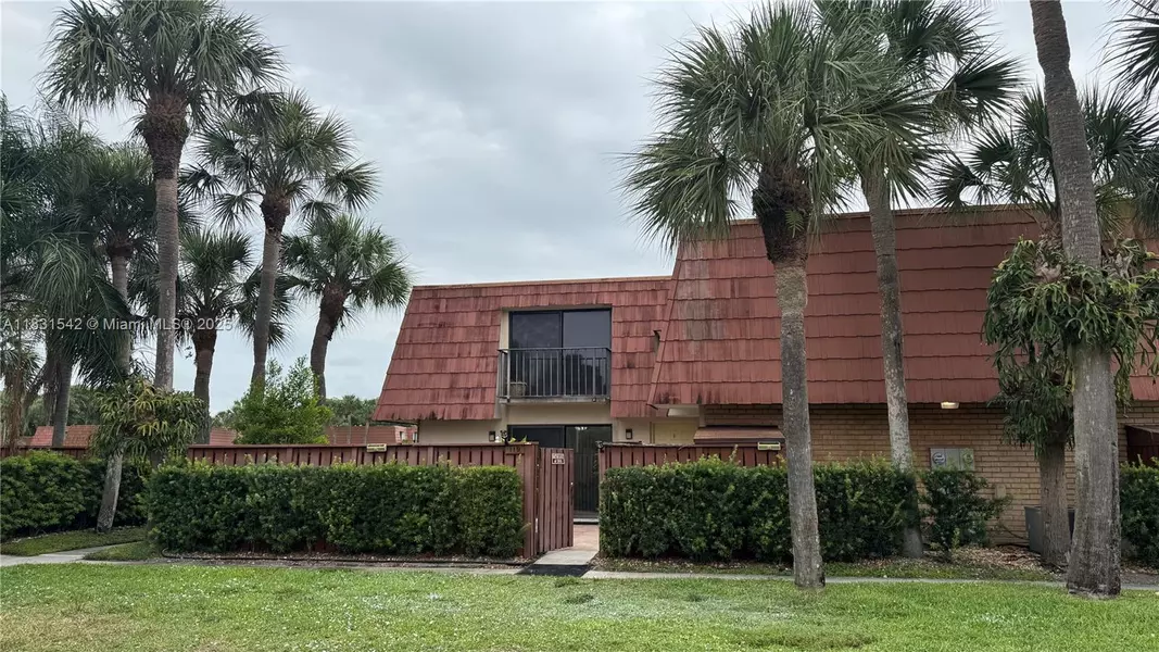119 Live Oak Ln #0, Boynton Beach, FL 33436