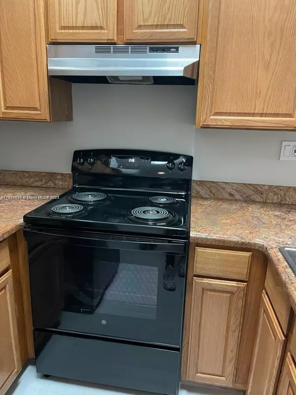 Coconut Creek, FL 33063,601 Lyons Rd #7203