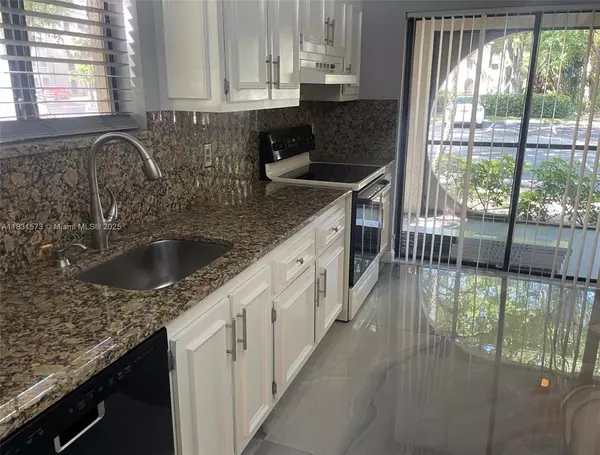 Boca Raton, FL 33433,6314 W Longboat Ln W #104