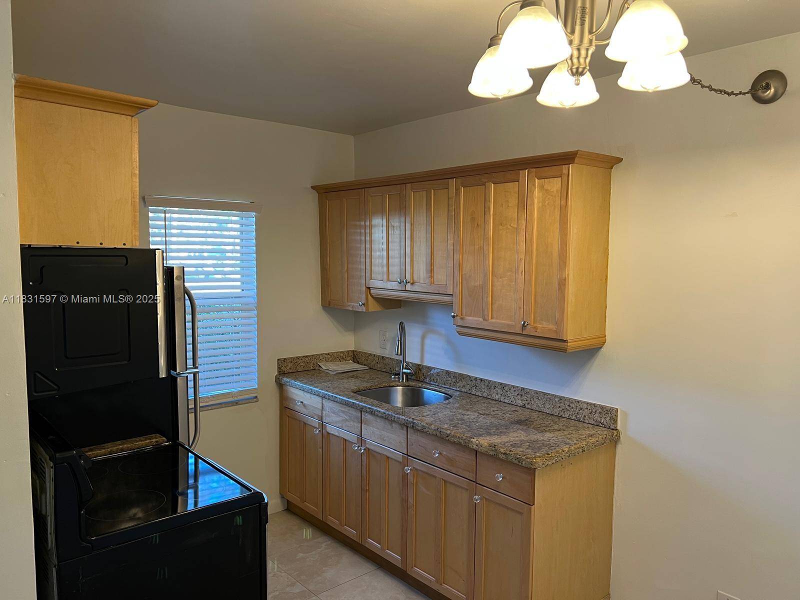 2301 NE 6th Ave #103, Wilton Manors, FL 33305
