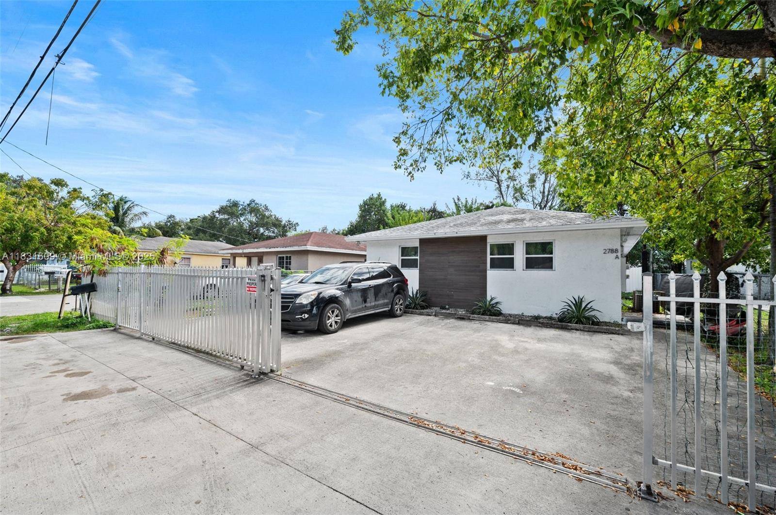 Miami, FL 33142,2788 NW 48th St
