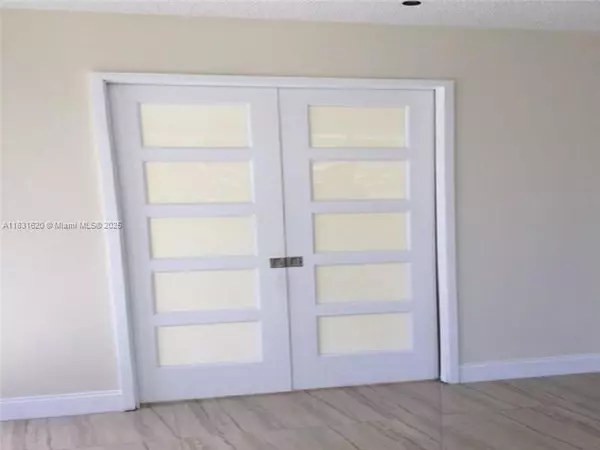 Hallandale Beach, FL 33009,2049 S Ocean Dr #210