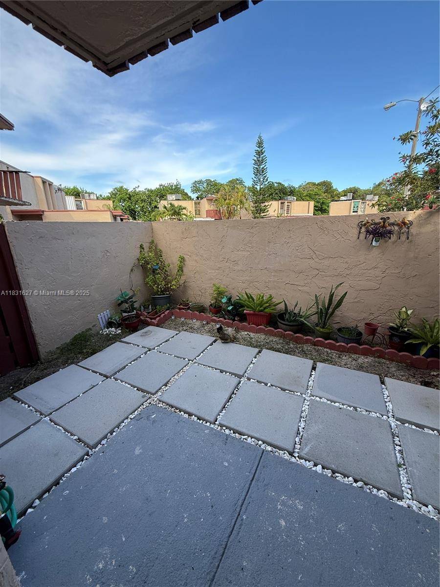 Miami, FL 33177,20107 SW 123rd Dr