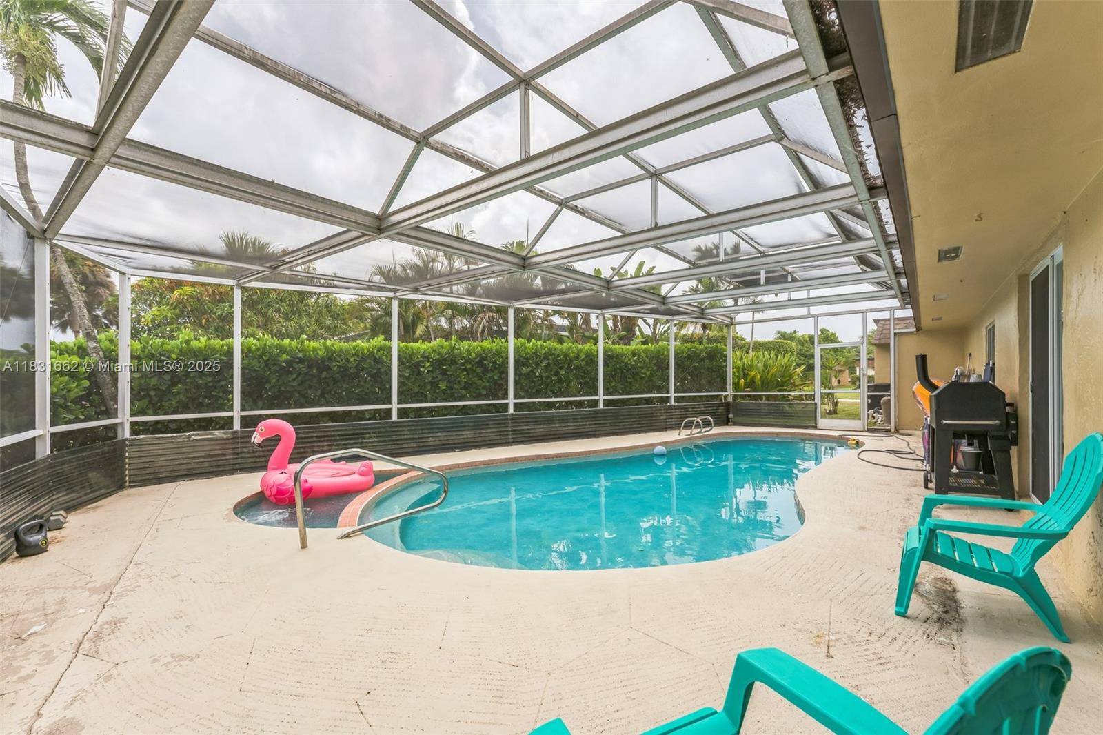 Tamarac, FL 33319,5706 S Travelers Palm Ln