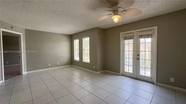Lake Park, FL 33403,1145 Lake Shore Dr #205