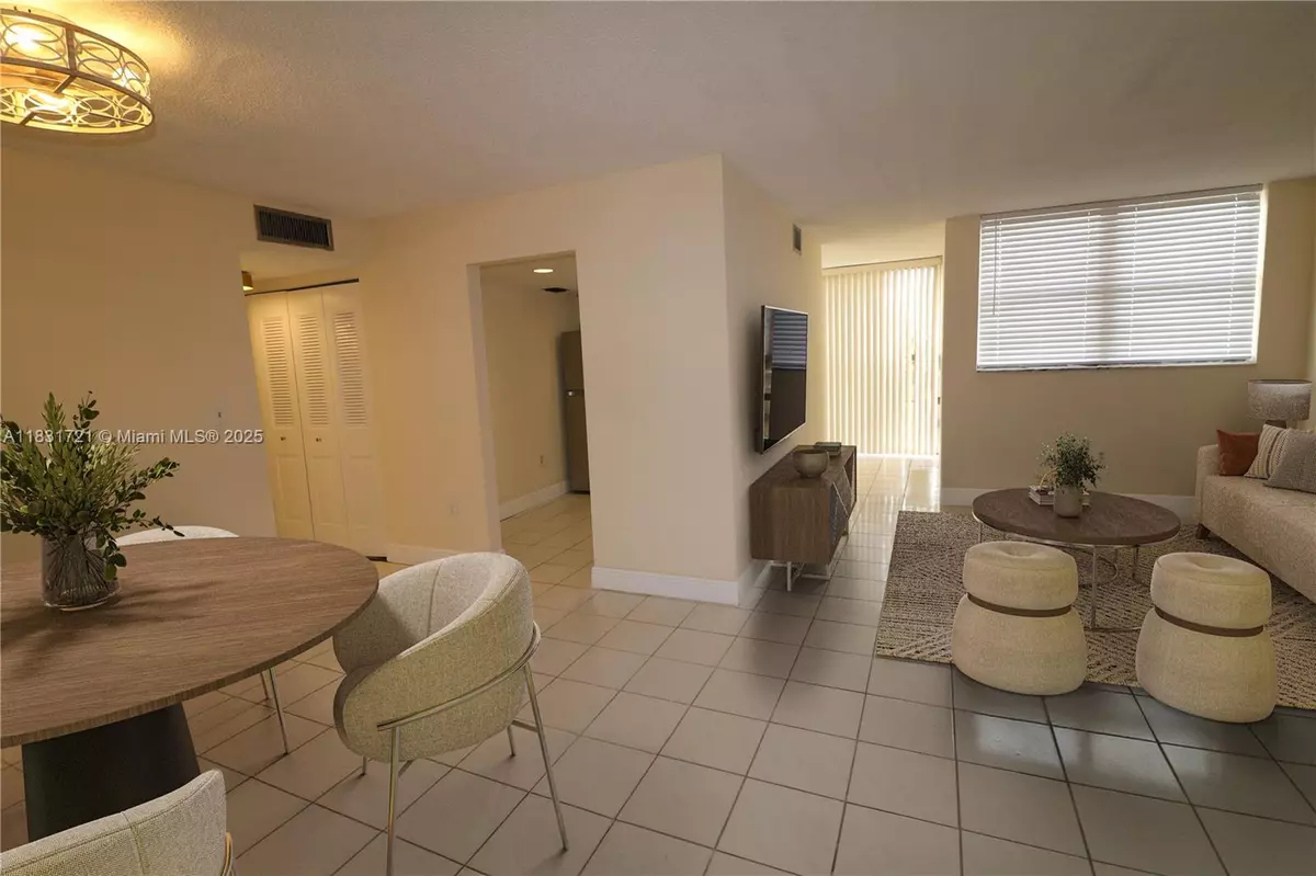 Miami, FL 33174,9410 W Flagler St #101-1