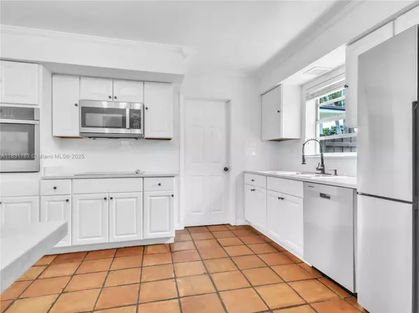 Miami, FL 33173,10015 SW 85th Ter