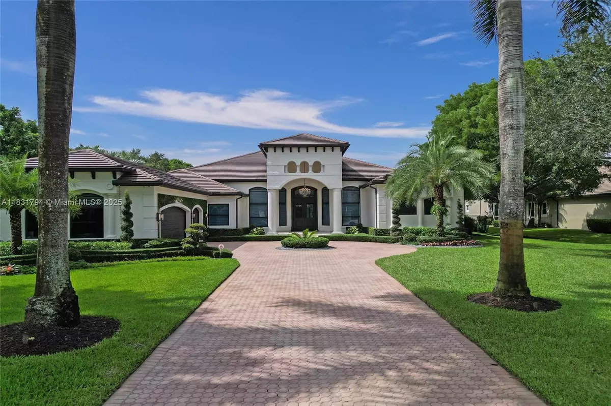Davie, FL 33328,11056 Blackhawk Blvd