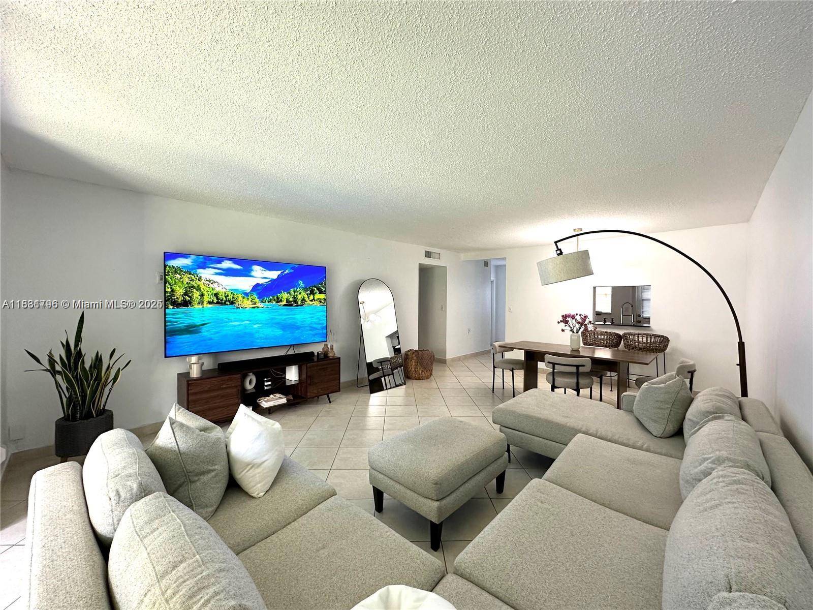 Hallandale Beach, FL 33009,620 NE 12th Ave #102