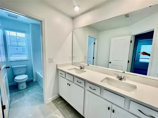Orlando, FL 32832,7798 CLOVE HITCH WAY #7798