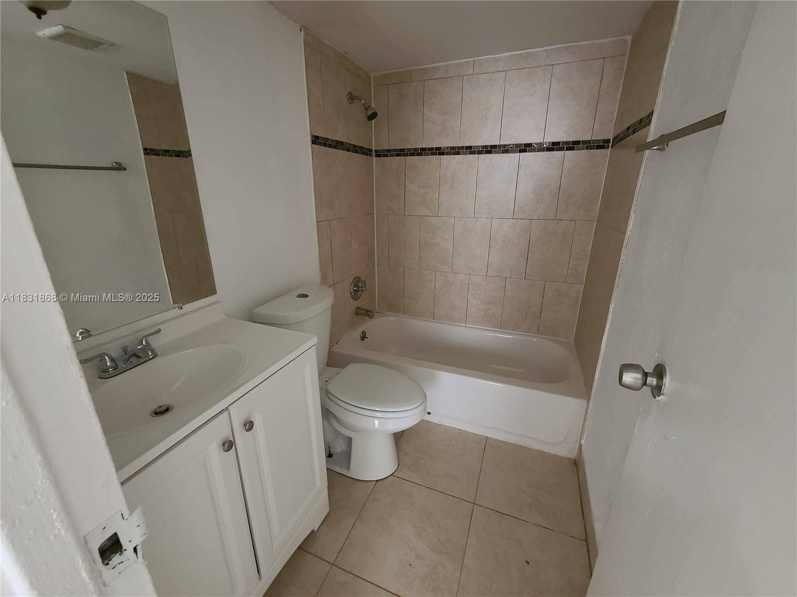 Lauderhill, FL 33313,1750 NW 55th Ave #103