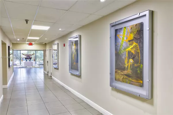 Miami, FL 33122,2801 NW 74 AV #S01