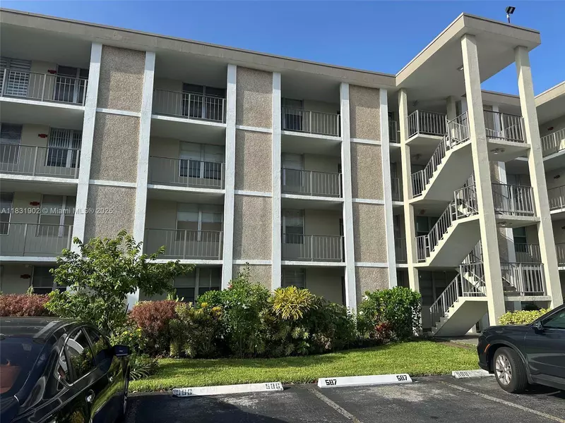 2998 NW 48th Ter #333, Lauderdale Lakes, FL 33313