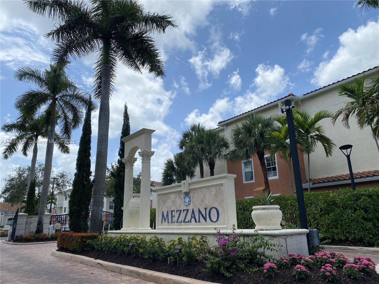 9825 Baywinds Dr #1103, West Palm Beach, FL 33411