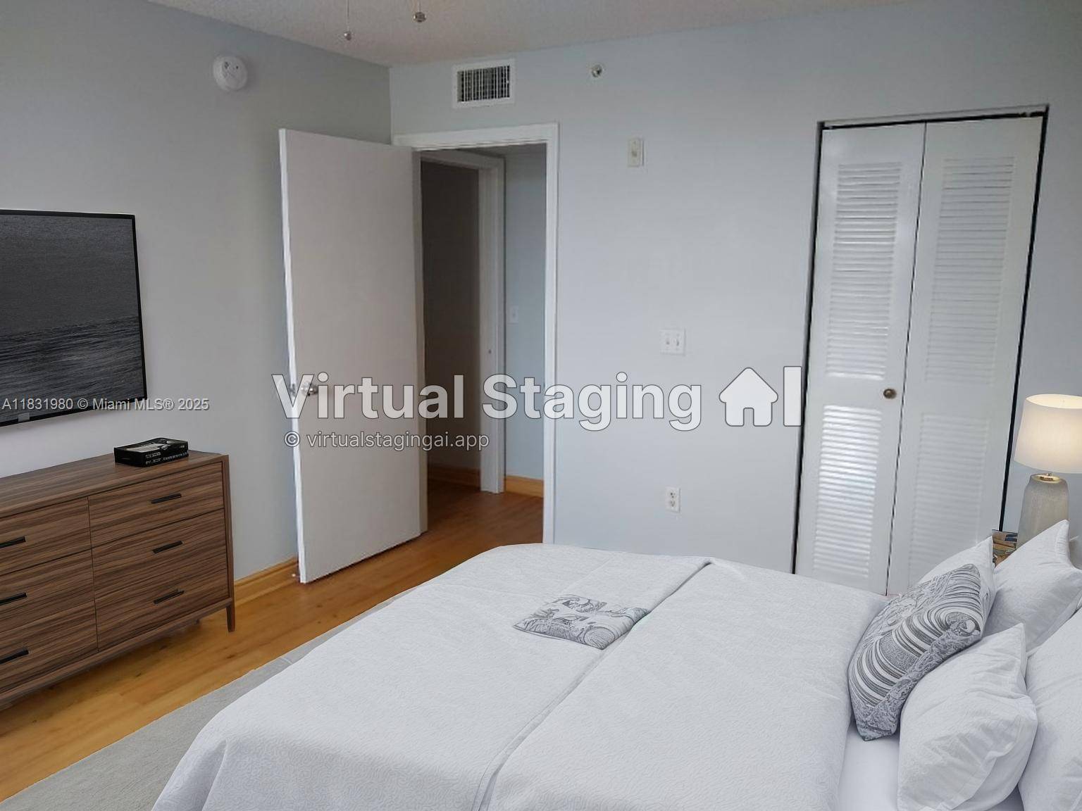 Miramar, FL 33025,2123 Renaissance Blvd #206