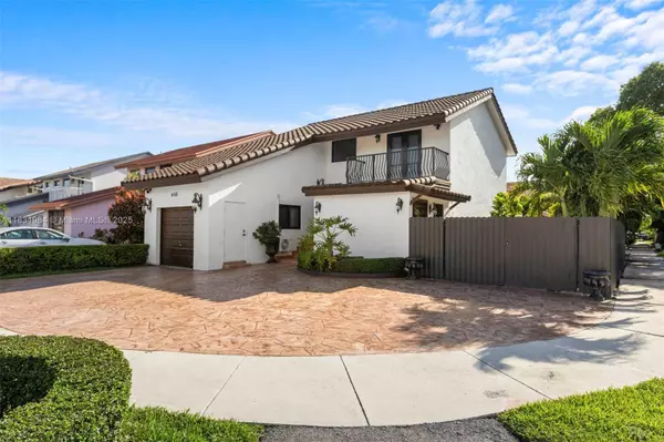 Miami, FL 33174,450 SW 89th Ct