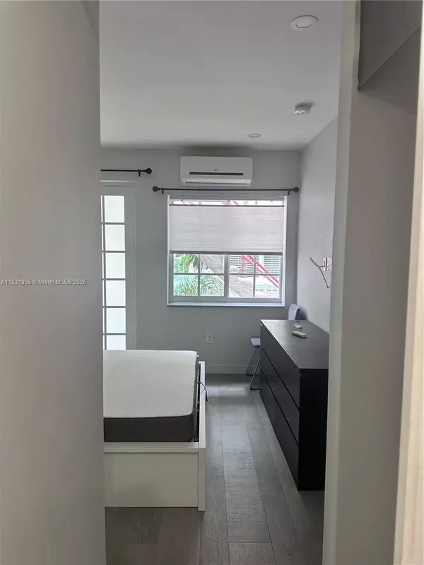 Miami Beach, FL 33139,1560 Jefferson Ave #3