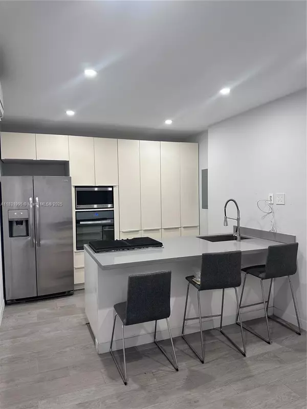 1560 Jefferson Ave #3, Miami Beach, FL 33139